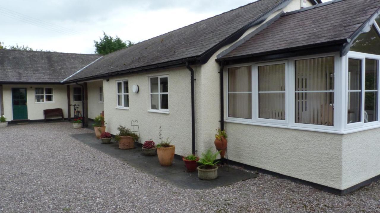 The Old Vicarage Self-Contained Apartments North Lydbury Exteriör bild