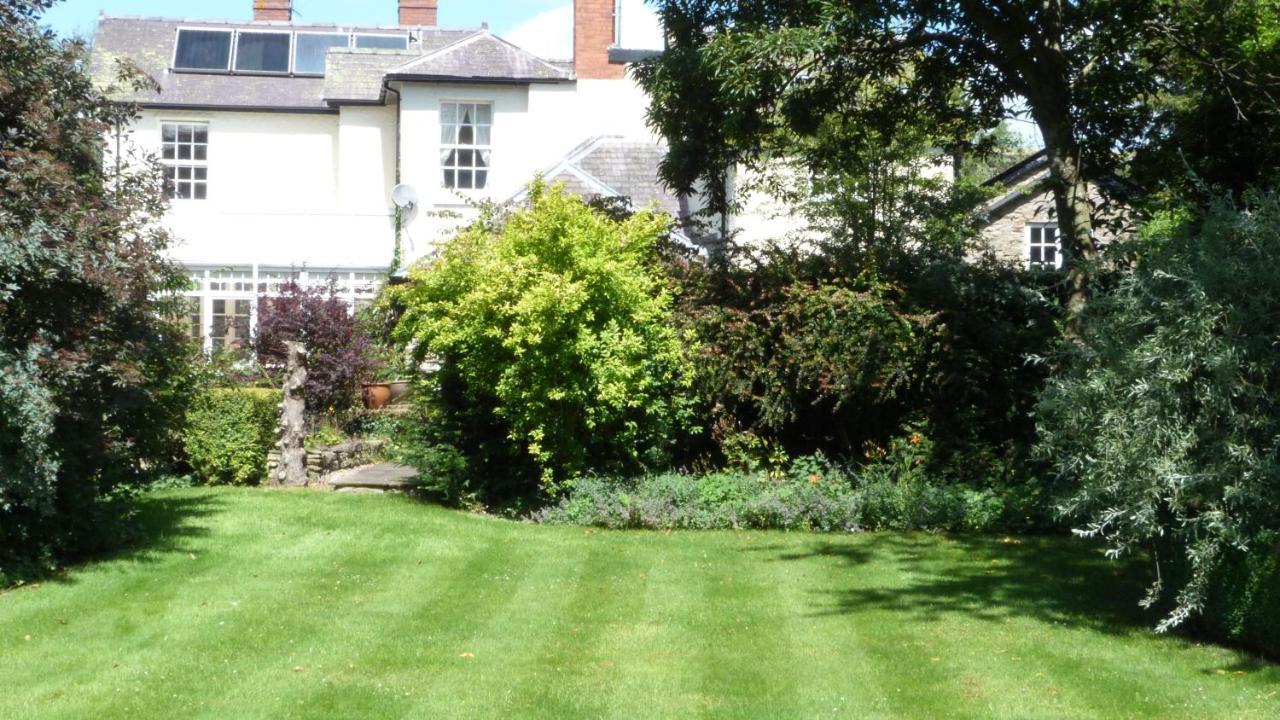 The Old Vicarage Self-Contained Apartments North Lydbury Exteriör bild